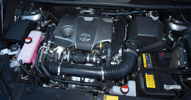 2015-Lexus-NX-200t-F-Sport-engine